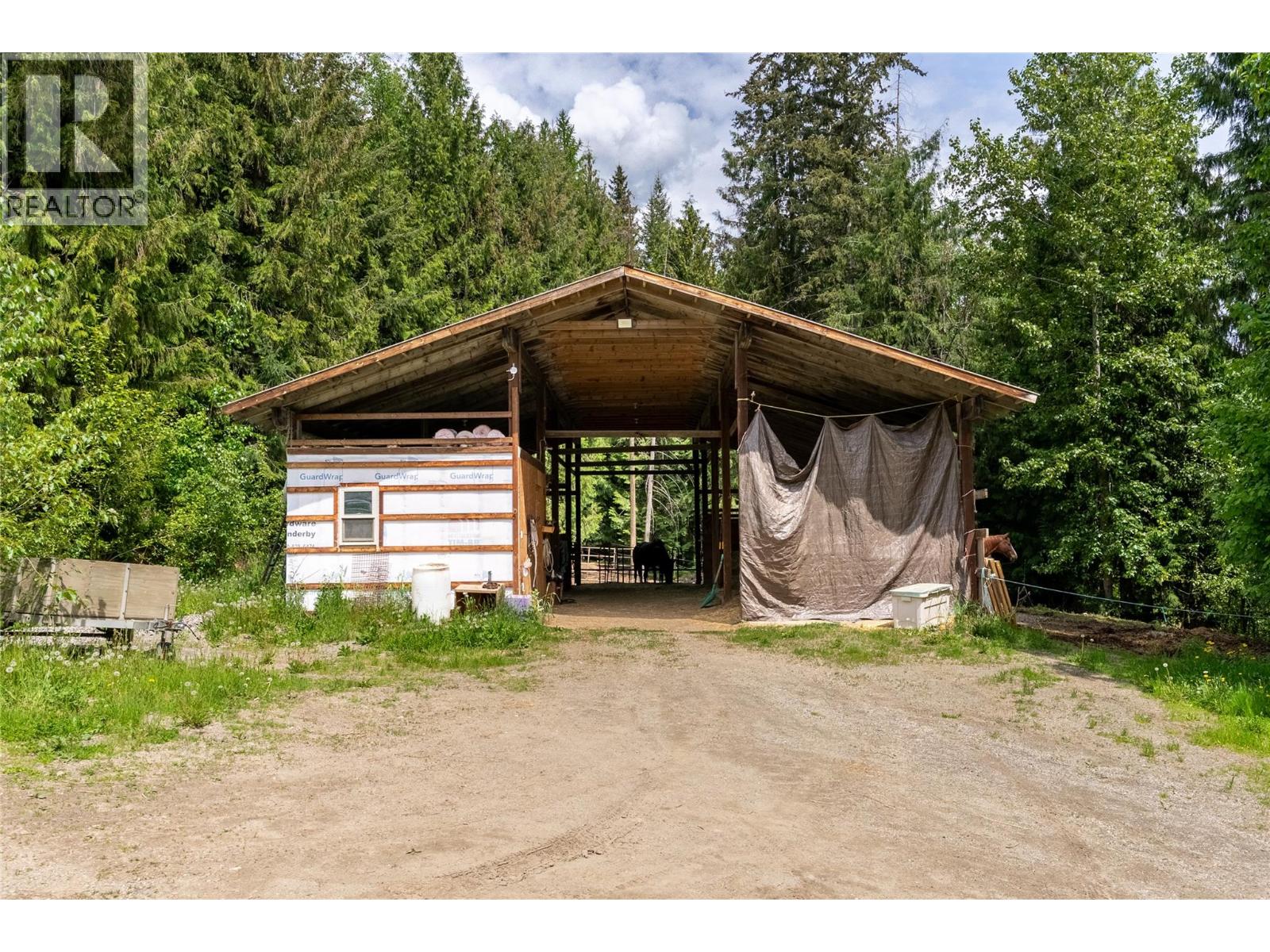 63 Libich Road Property Photo 37