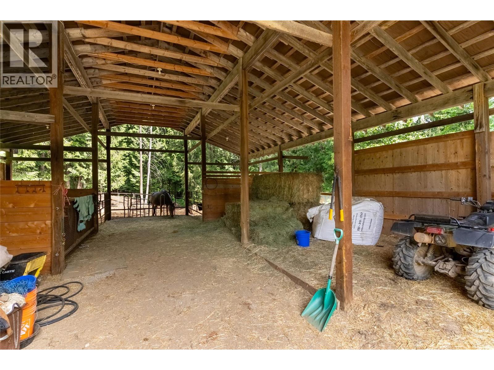 63 Libich Road Property Photo 40