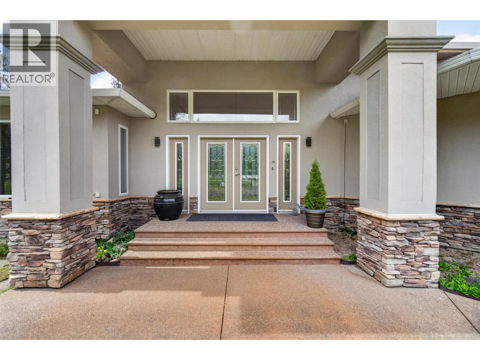 1200 Trans Canada Highway Property Photo 4