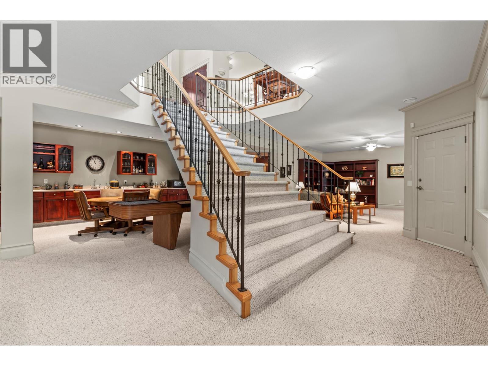 1200 Trans Canada Highway Property Photo 11