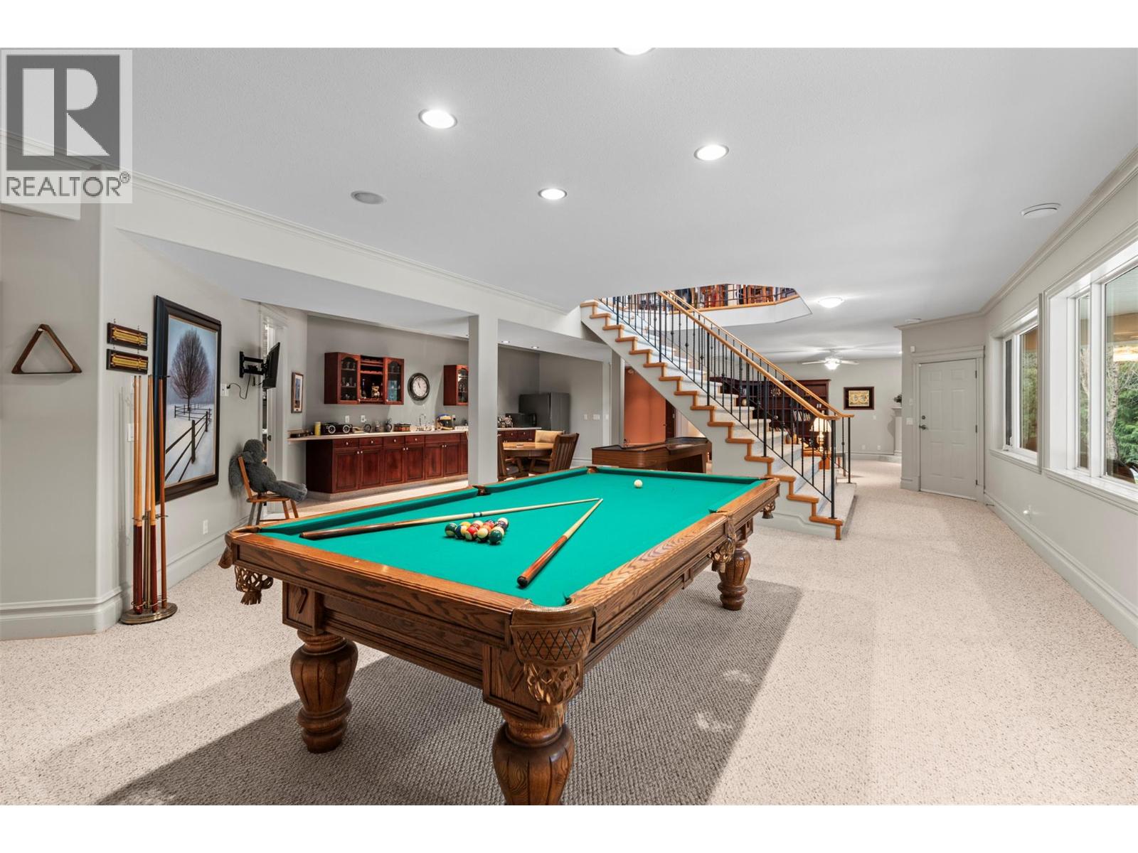 1200 Trans Canada Highway Property Photo 12