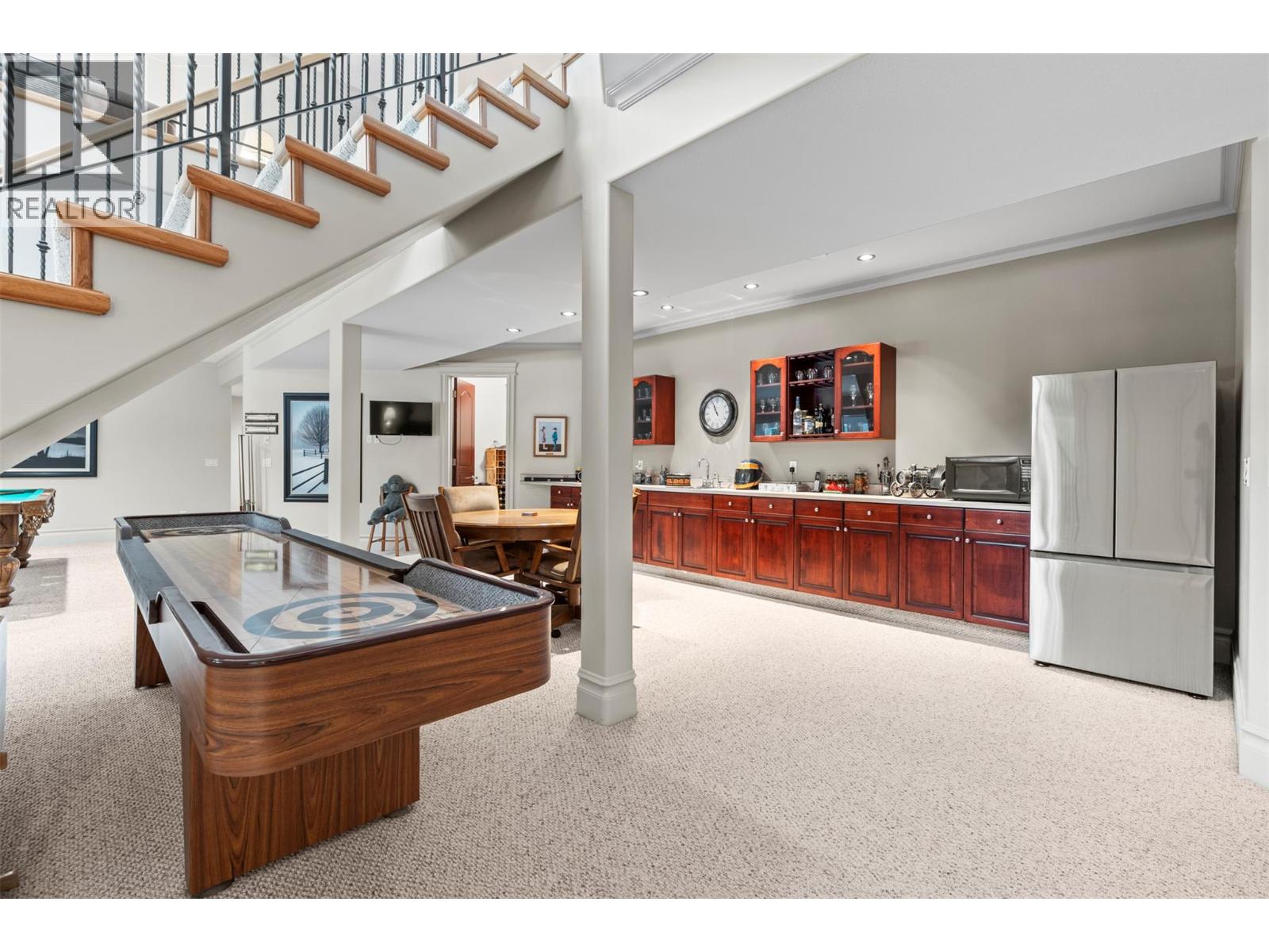 1200 Trans Canada Highway Property Photo 13