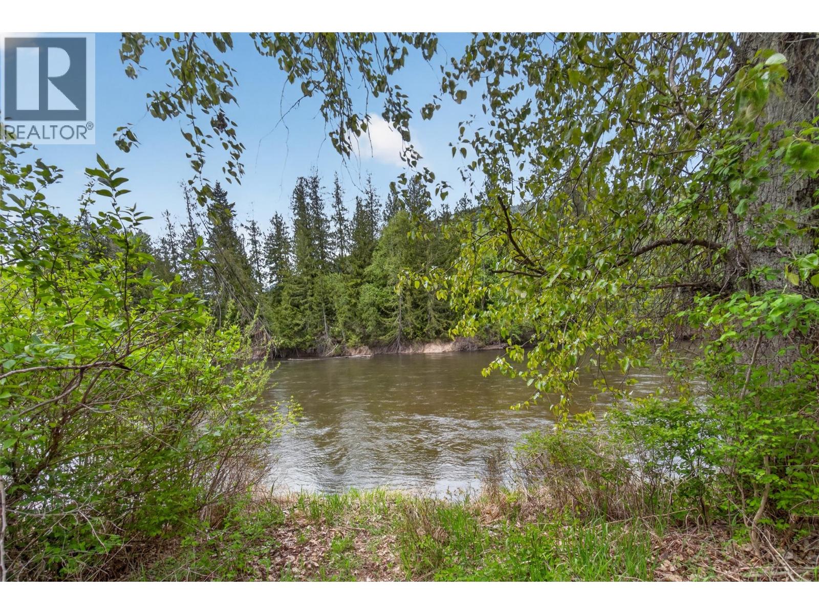 1200 Trans Canada Highway Property Photo 24