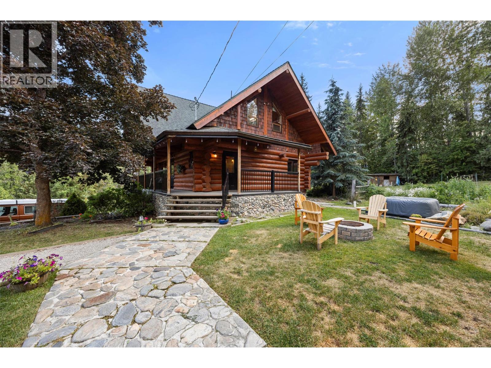 10737 Highway 33 E Property Photo 1