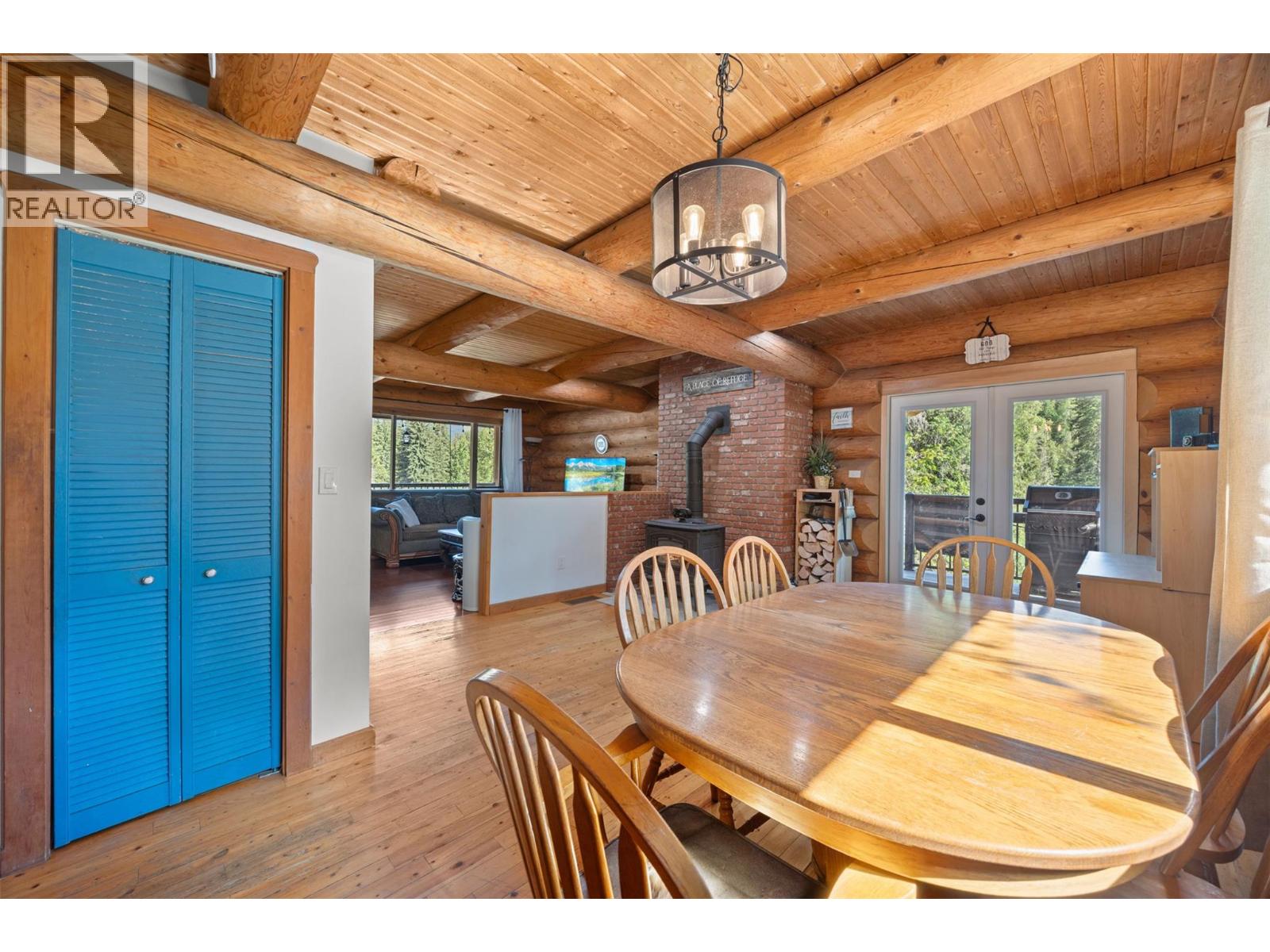 10737 Highway 33 E Property Photo 17