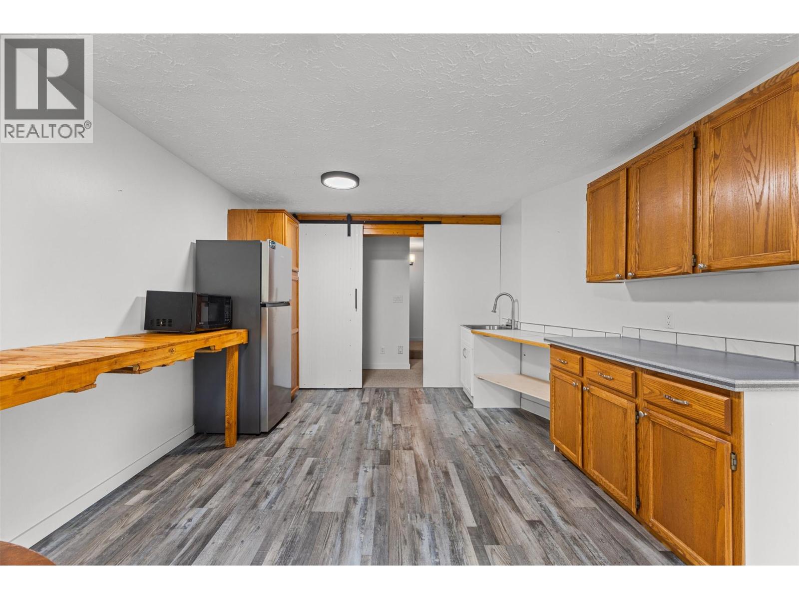10737 Highway 33 E Property Photo 40