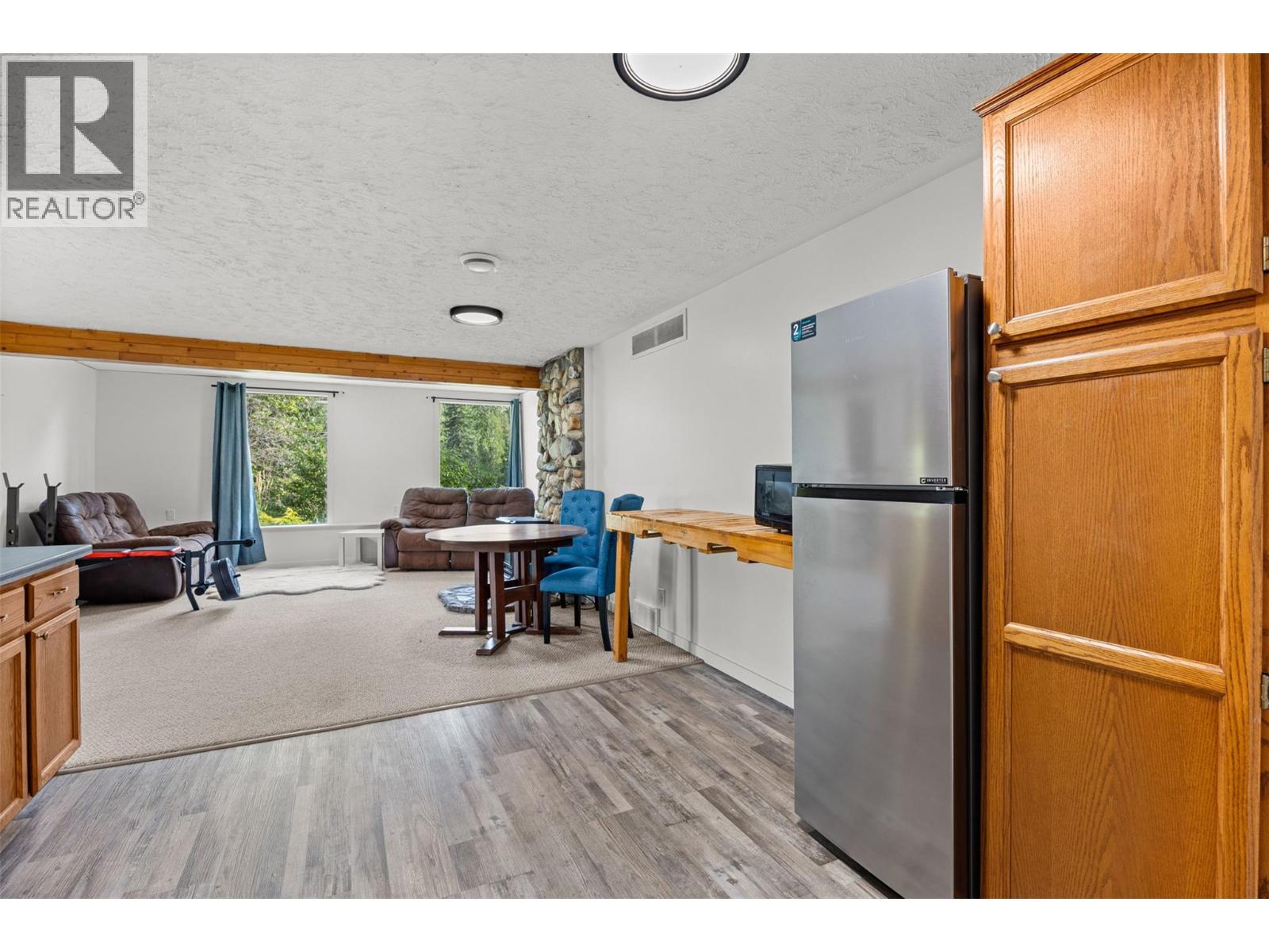 10737 Highway 33 E Property Photo 42