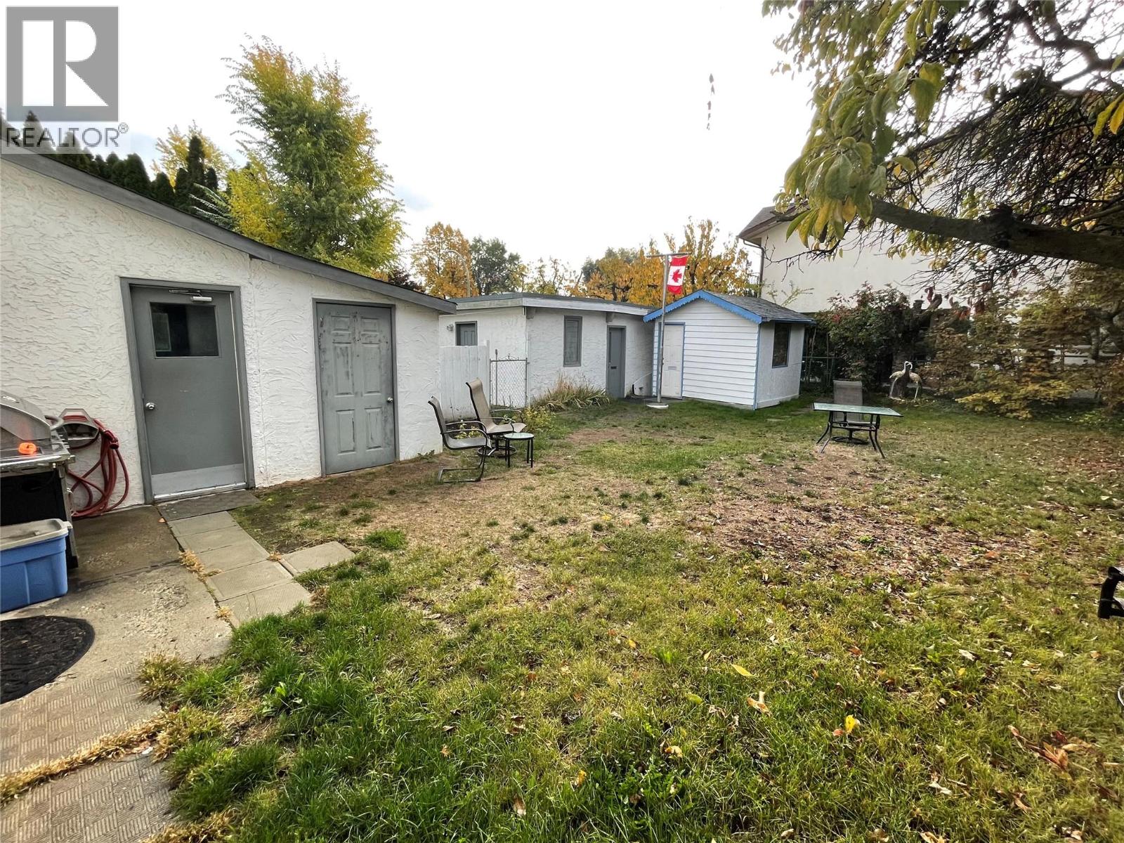 1175-1179 Raymer Avenue Property Photo 19