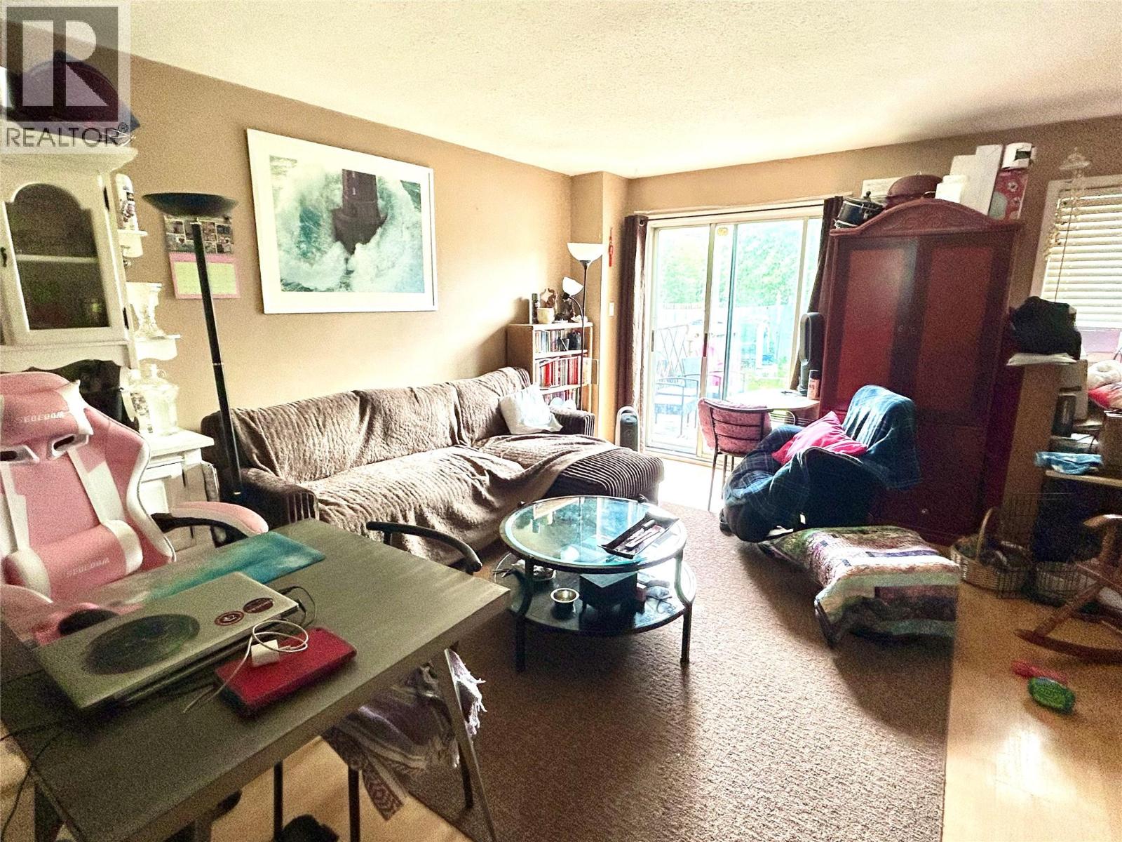 248 Spieker Avenue Property Photo 4