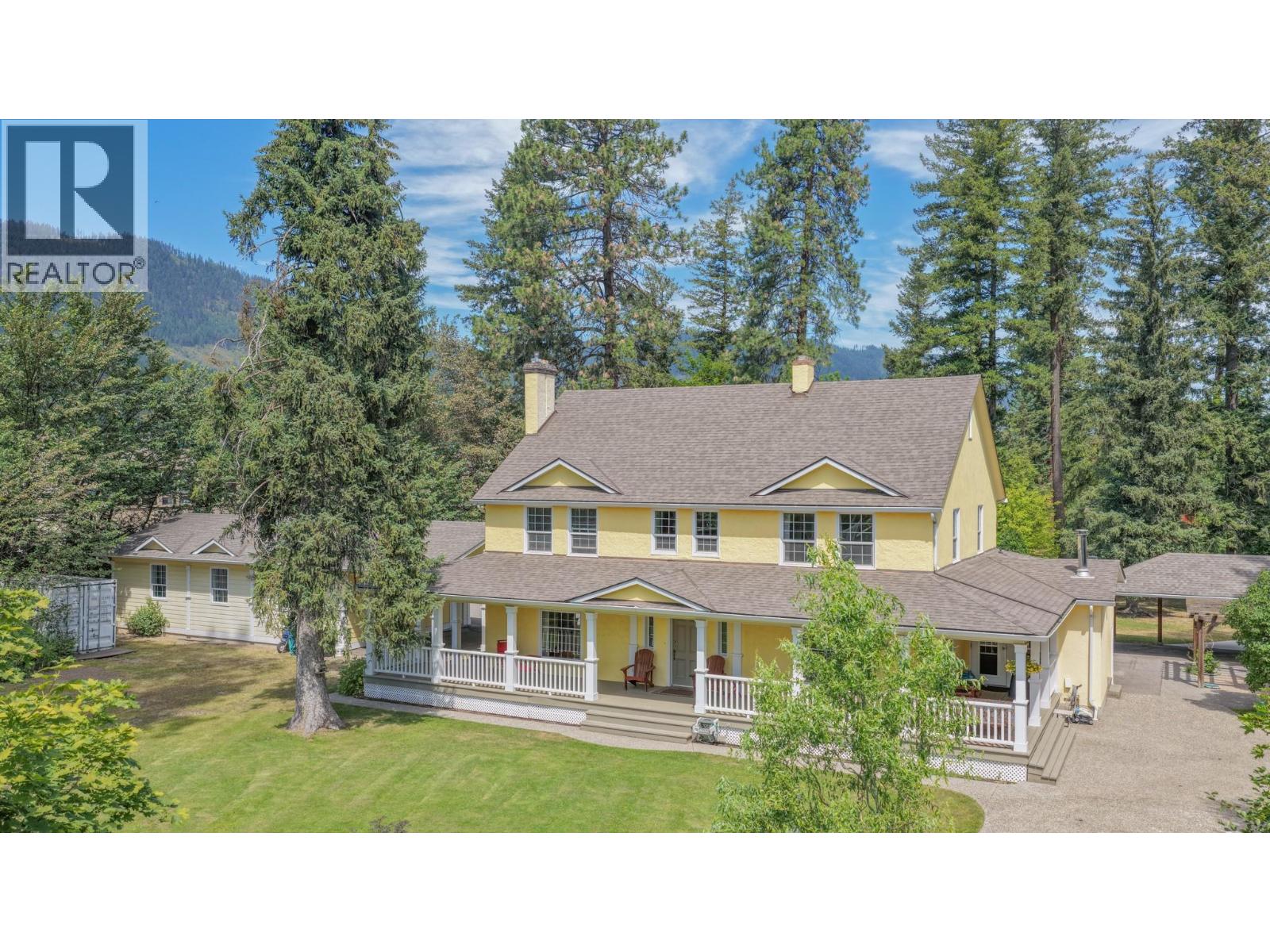1851 Miller Street Property Photo 2