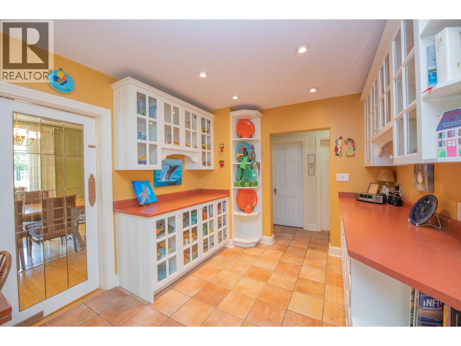 1851 Miller Street Property Photo 10