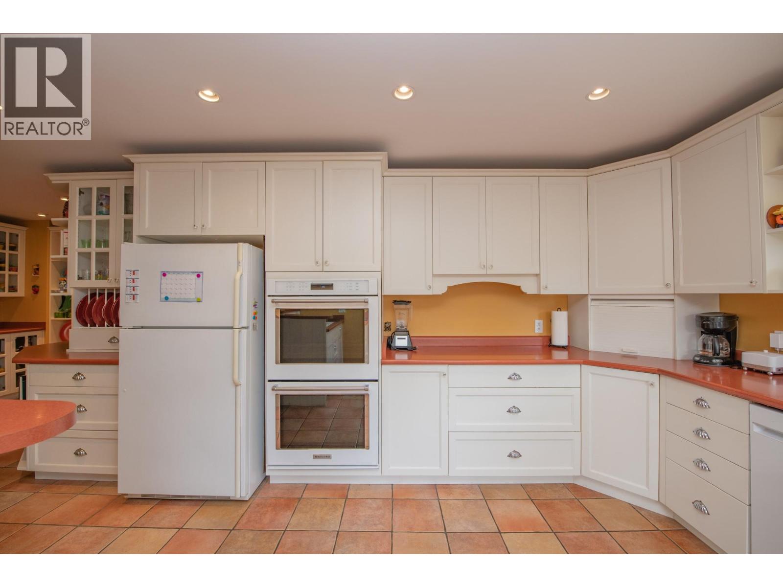 1851 Miller Street Property Photo 17