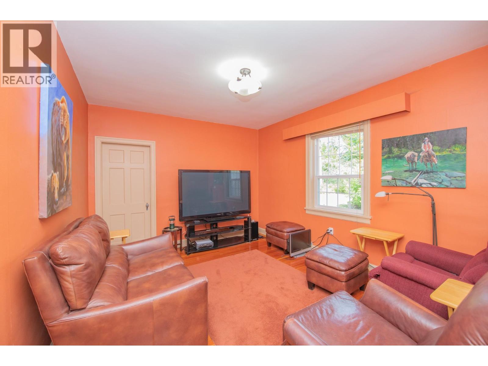 1851 Miller Street Property Photo 24