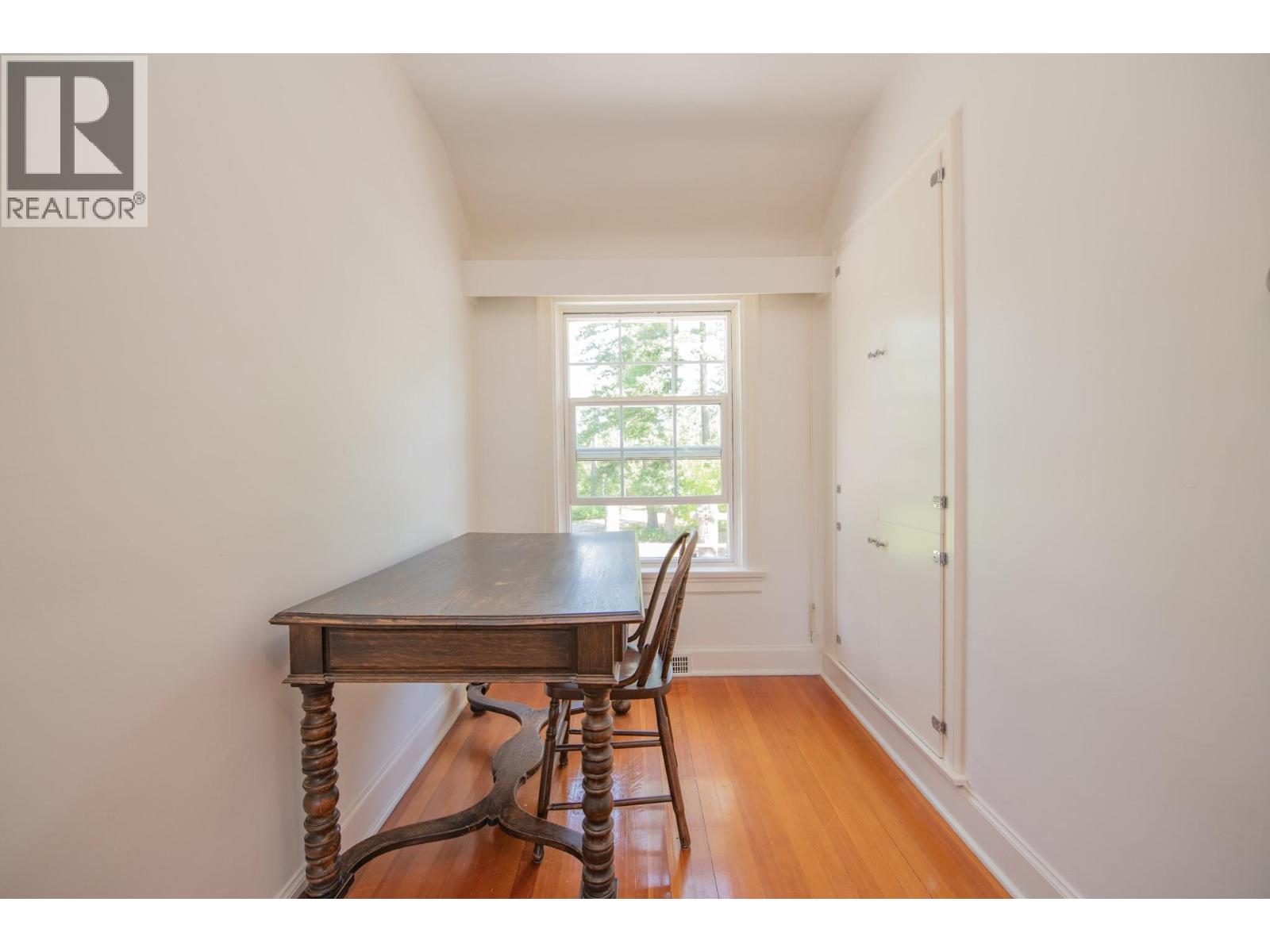 1851 Miller Street Property Photo 27