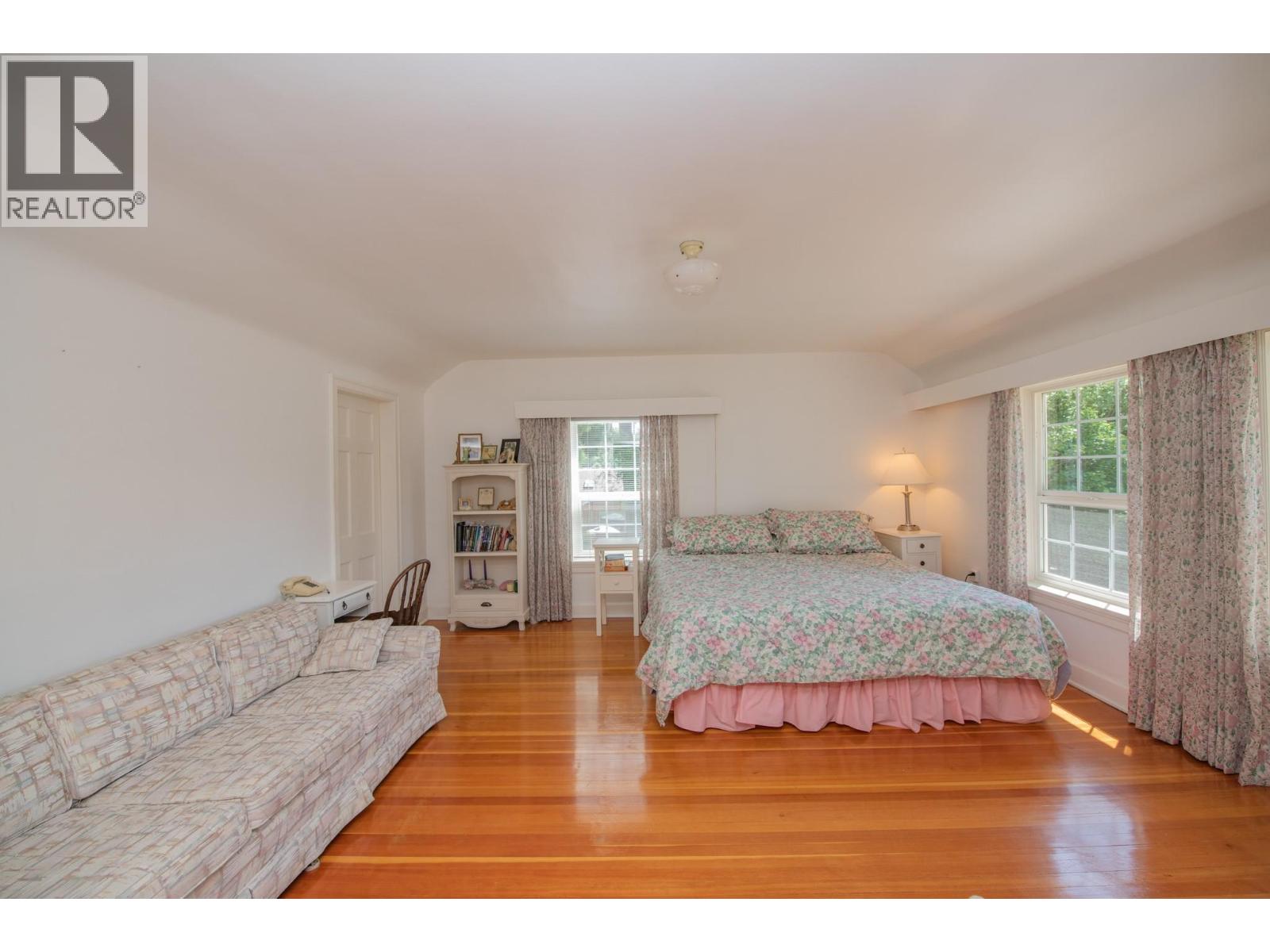 1851 Miller Street Property Photo 29