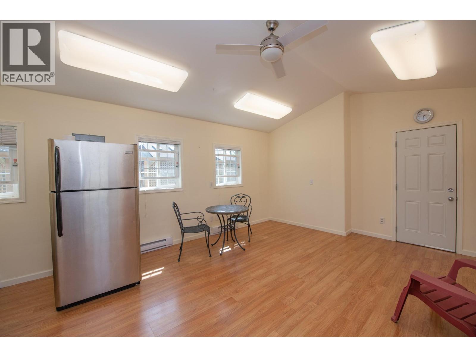 1851 Miller Street Property Photo 46