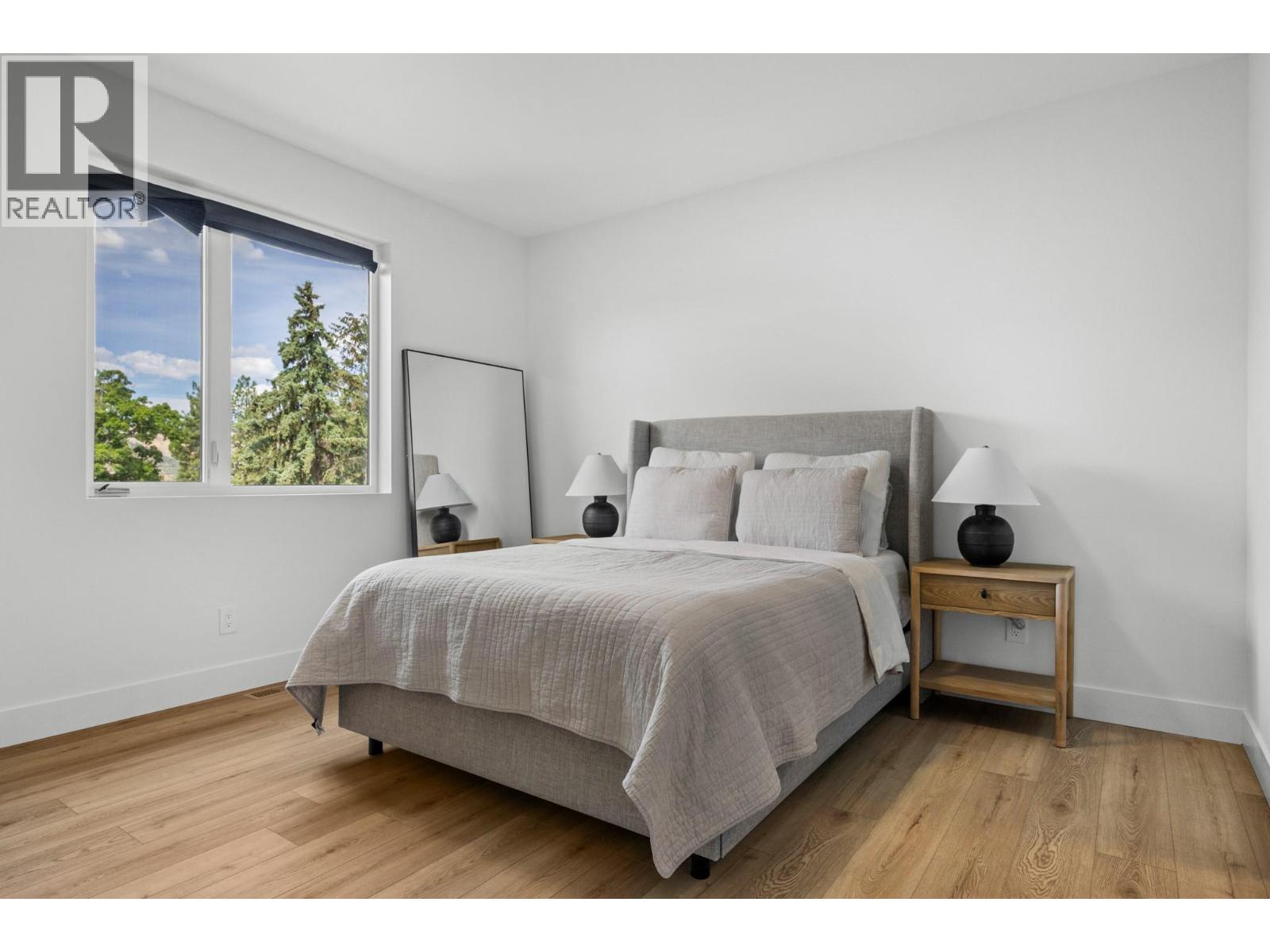1506 39a Avenue Unit# 3 Property Photo 18