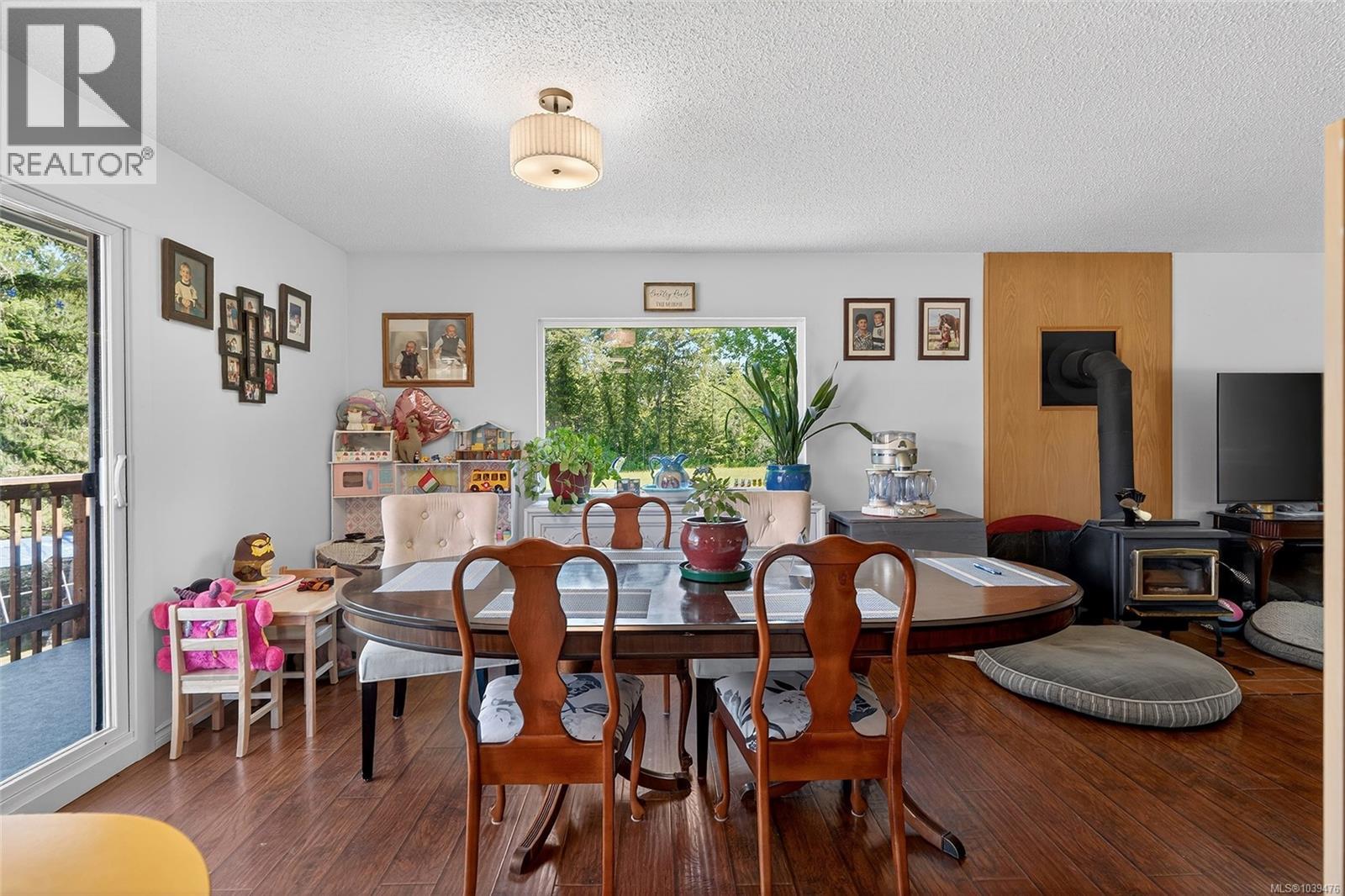 2411 Tintern Rd Property Photo 11