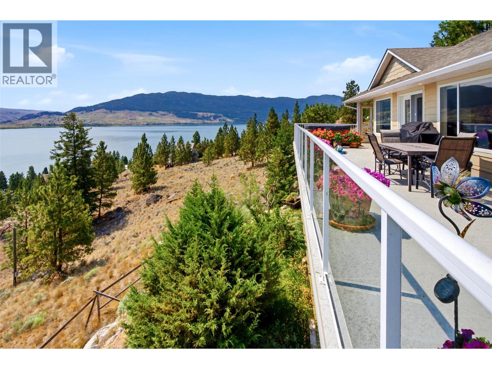 6407 Monck Park Road Property Photo 1