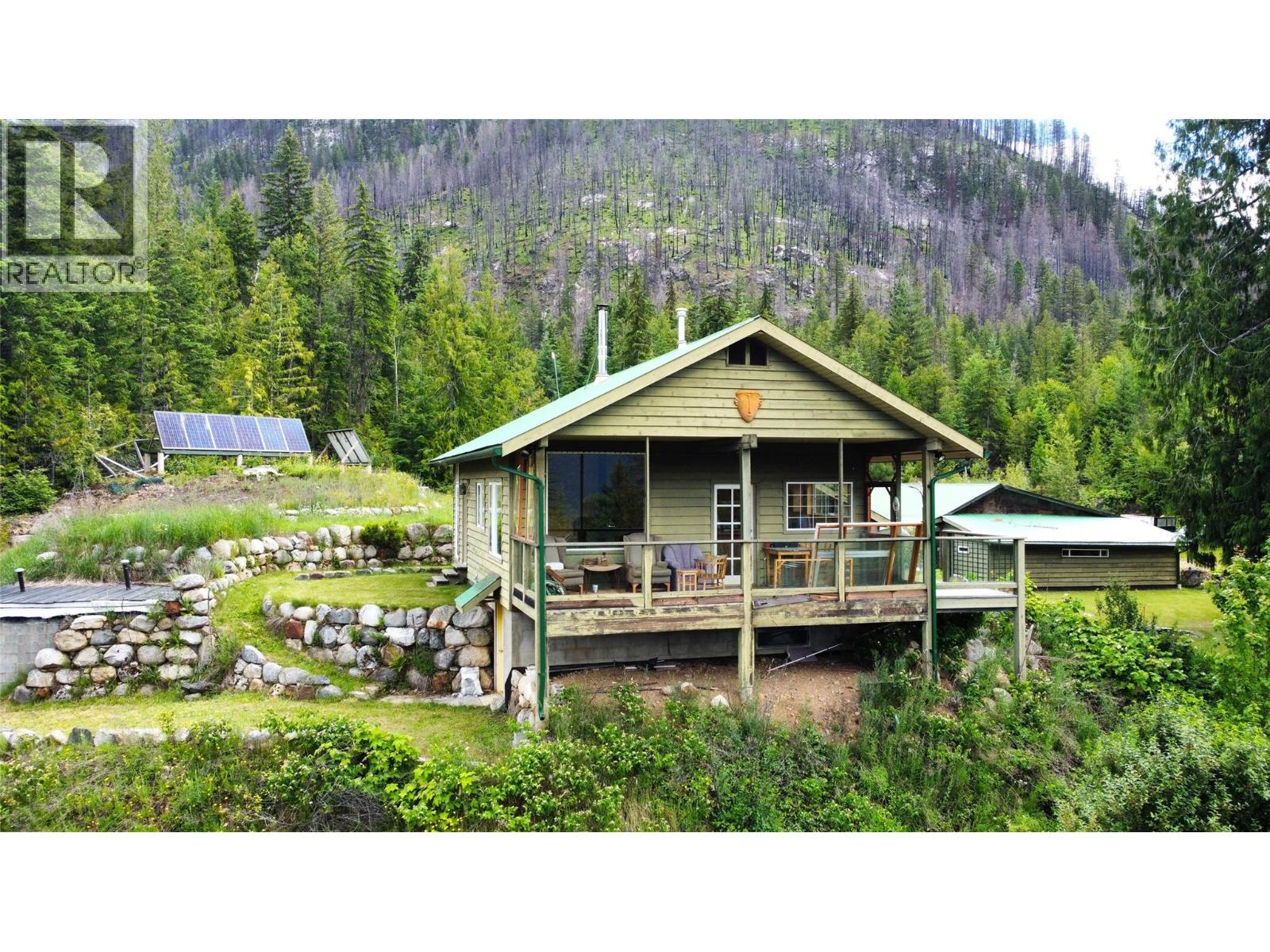 9155 Highway 6 Property Photo 1
