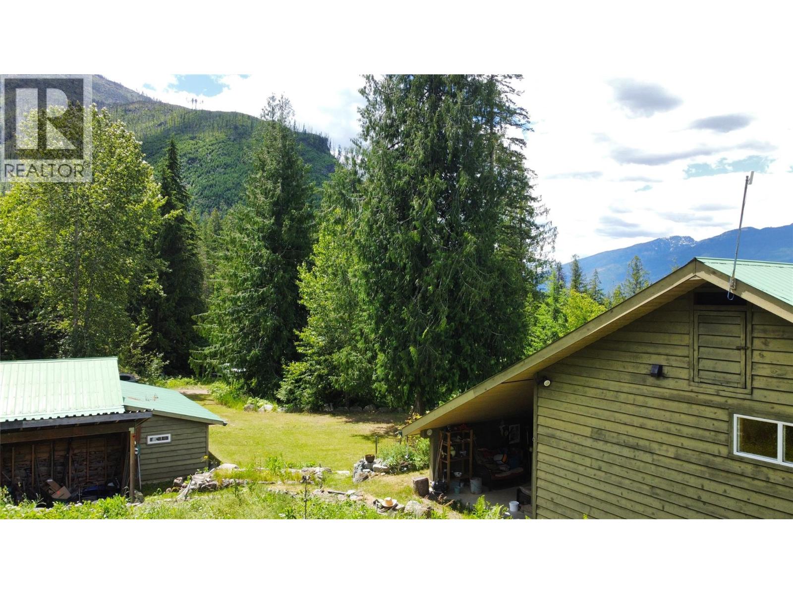 9155 Highway 6 Property Photo 26