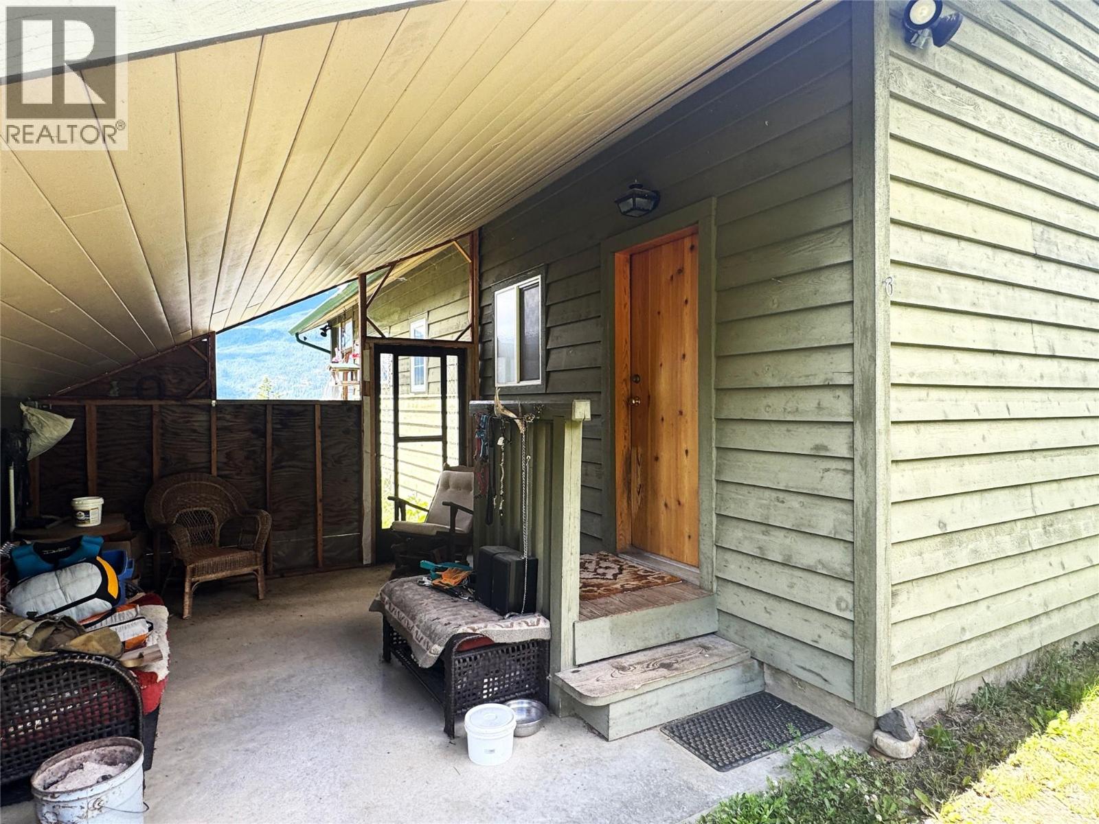 9155 Highway 6 Property Photo 28