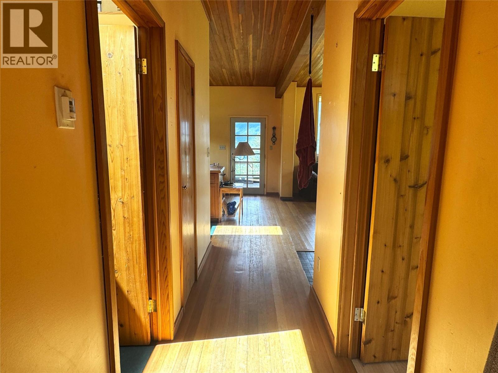 9155 Highway 6 Property Photo 31
