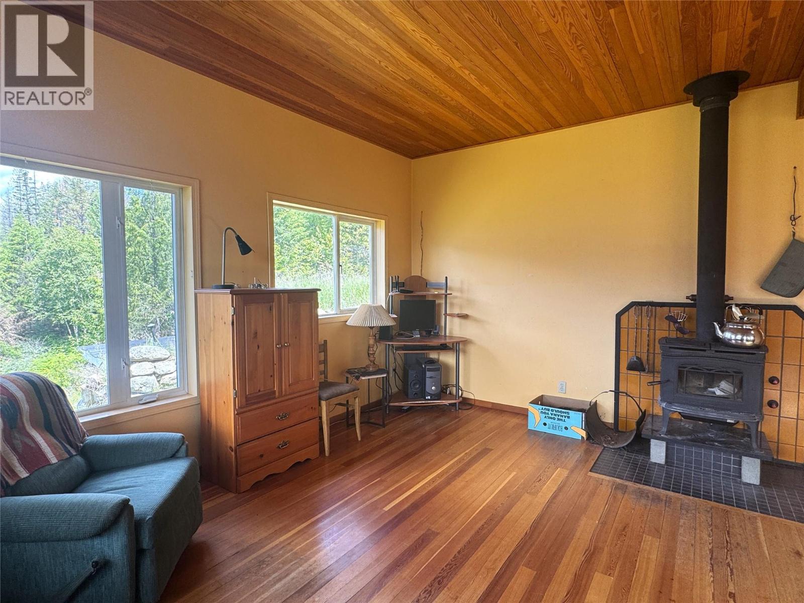 9155 Highway 6 Property Photo 41