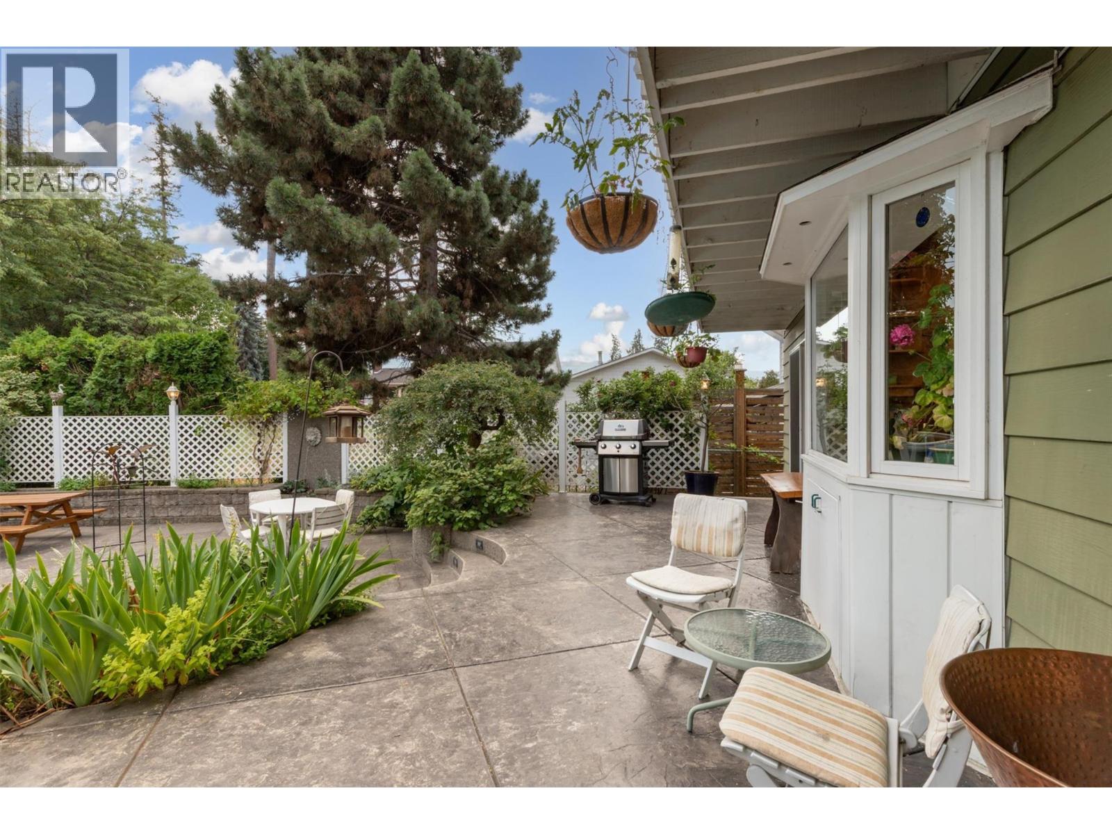 4299 Hobson Road Property Photo 11