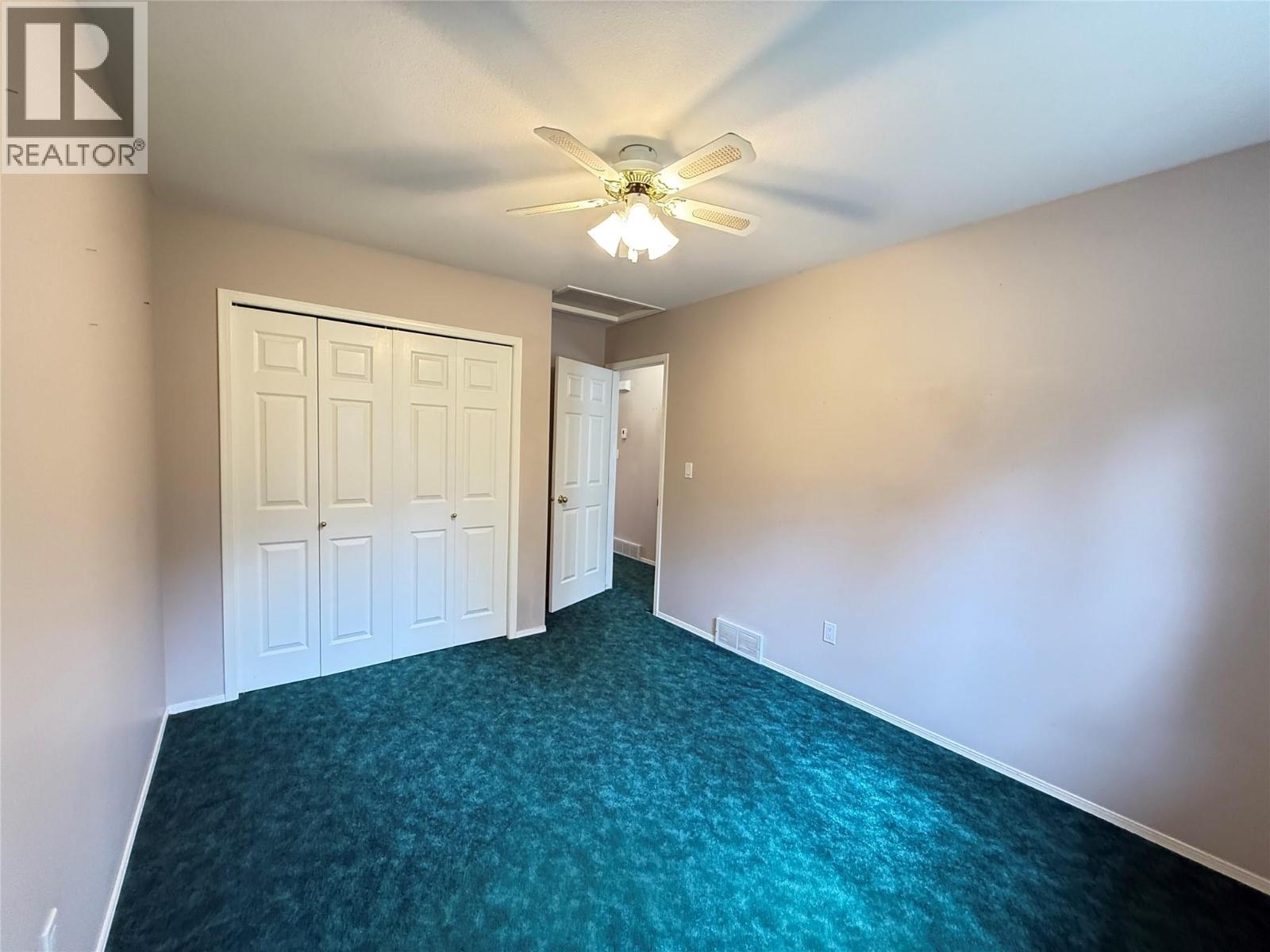 18a Wolf Crescent Property Photo 24