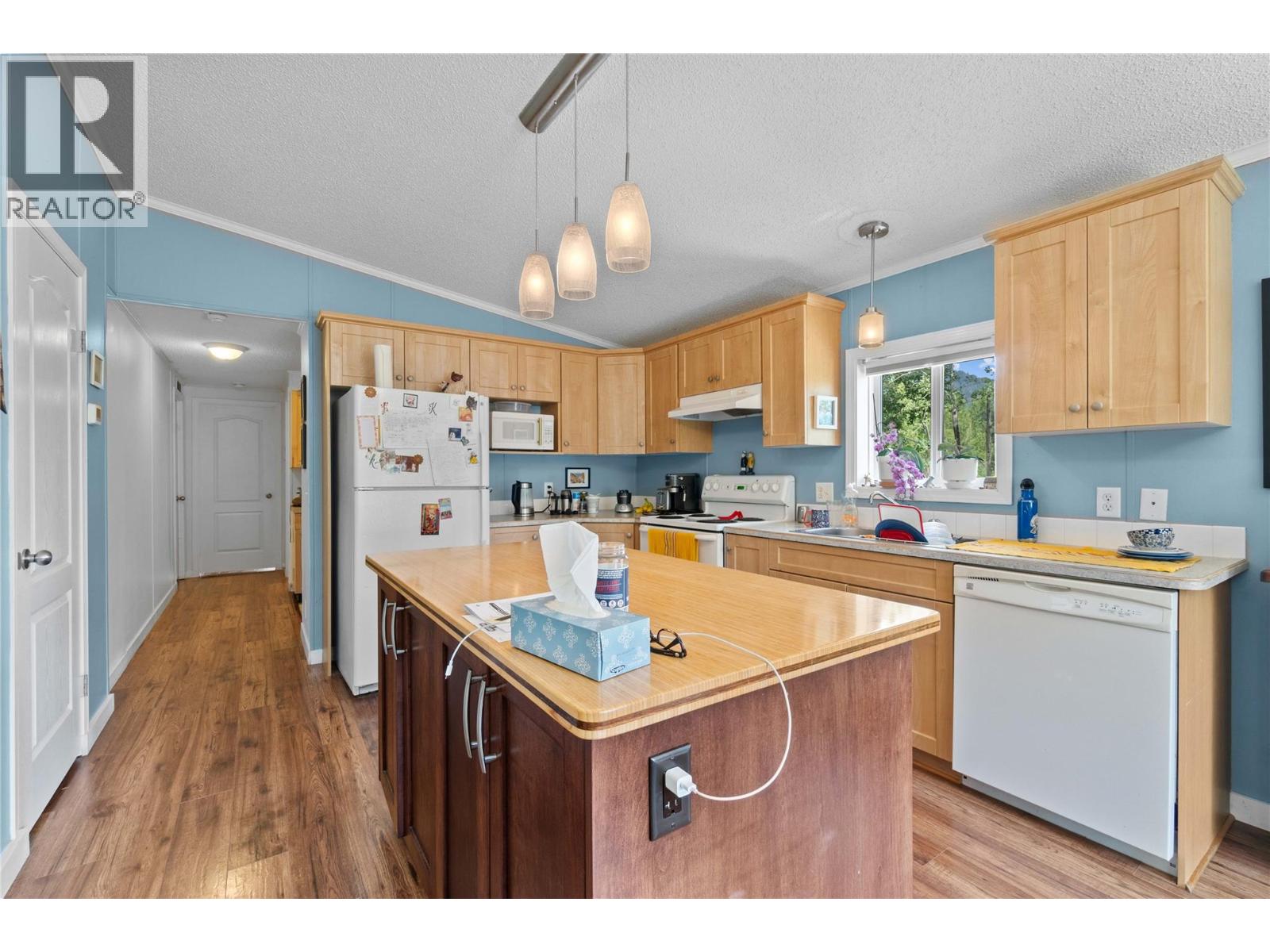 4421 73 Avenue Ne Property Photo 9