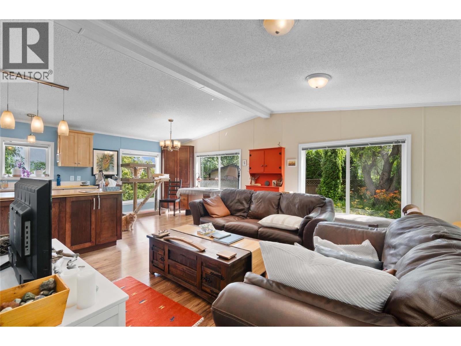4421 73 Avenue Ne Property Photo 28