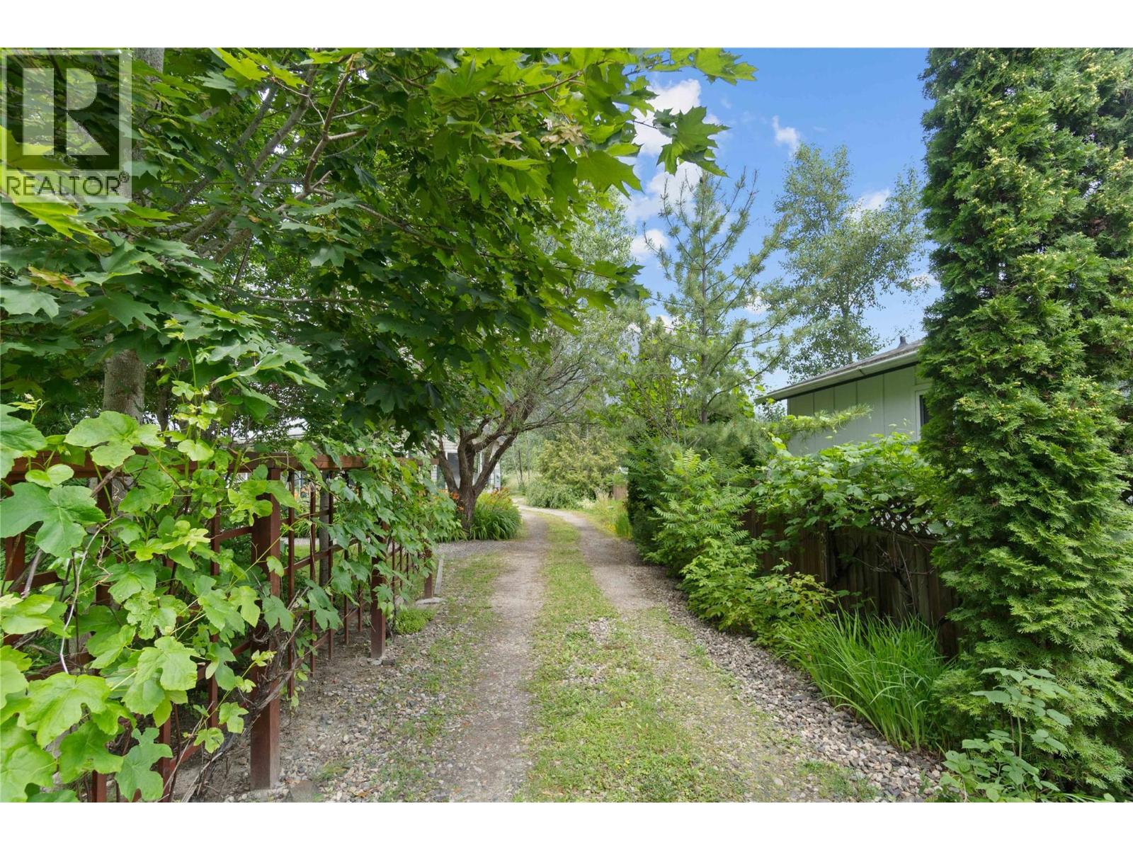 4421 73 Avenue Ne Property Photo 81