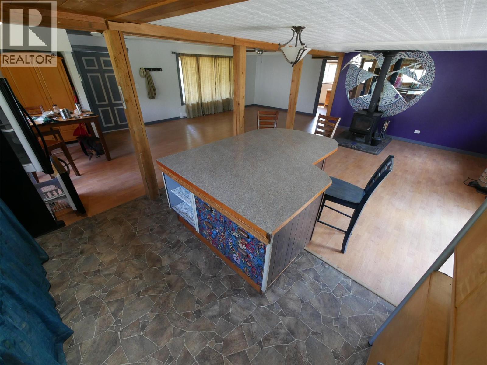 6123 Telford Road Property Photo 19