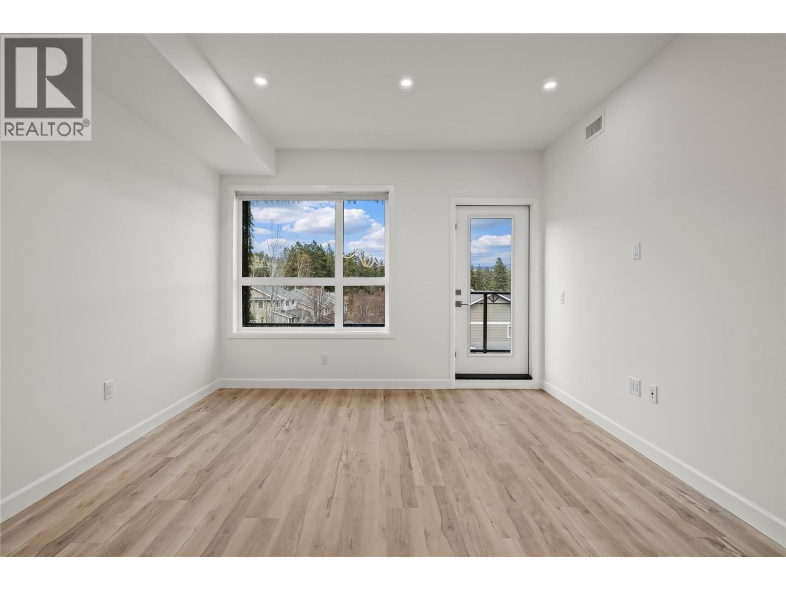 630 Boynton Place Unit# 305 Property Photo 15