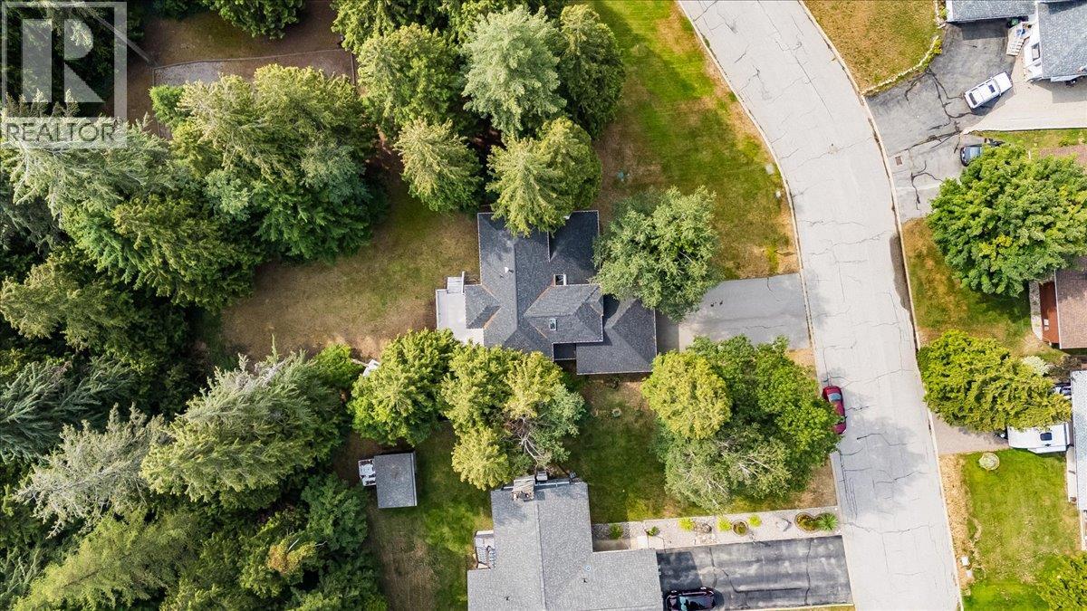 1325 Forest Road Property Photo 5