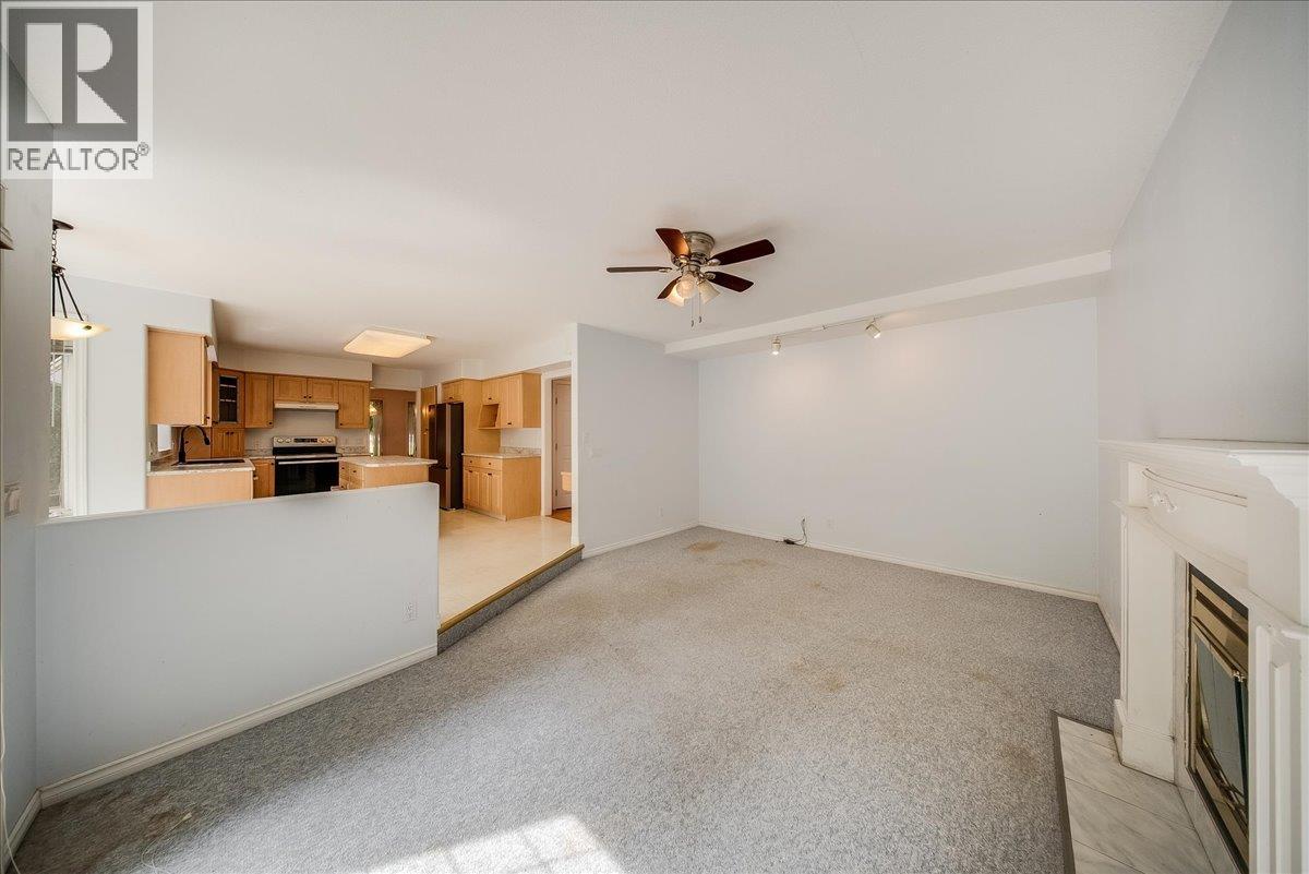 1325 Forest Road Property Photo 29