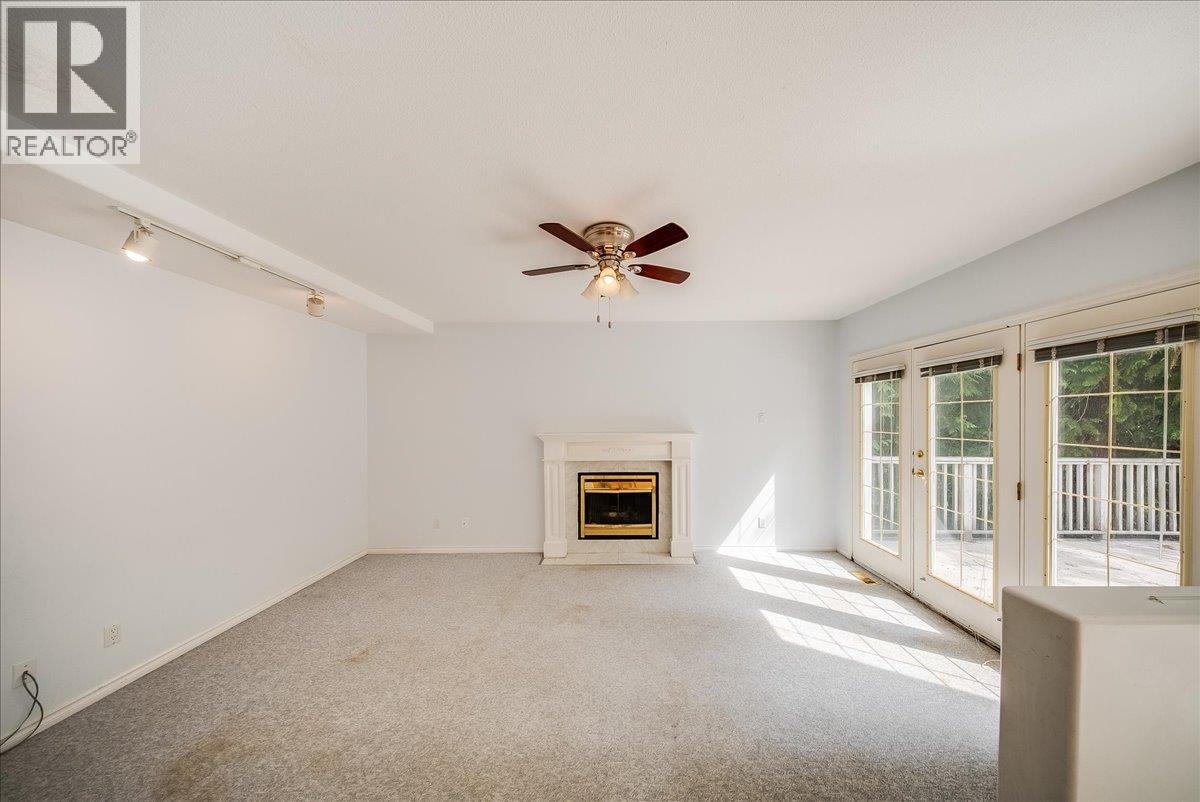 1325 Forest Road Property Photo 30