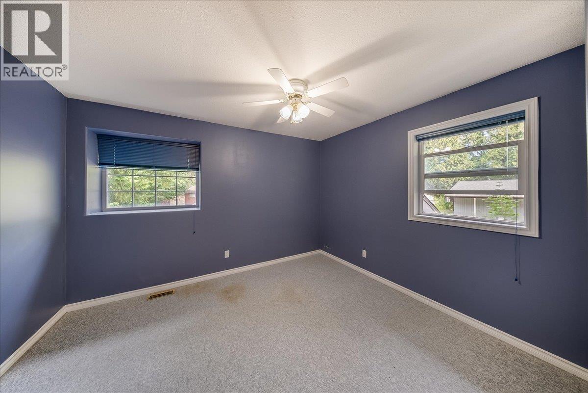 1325 Forest Road Property Photo 35