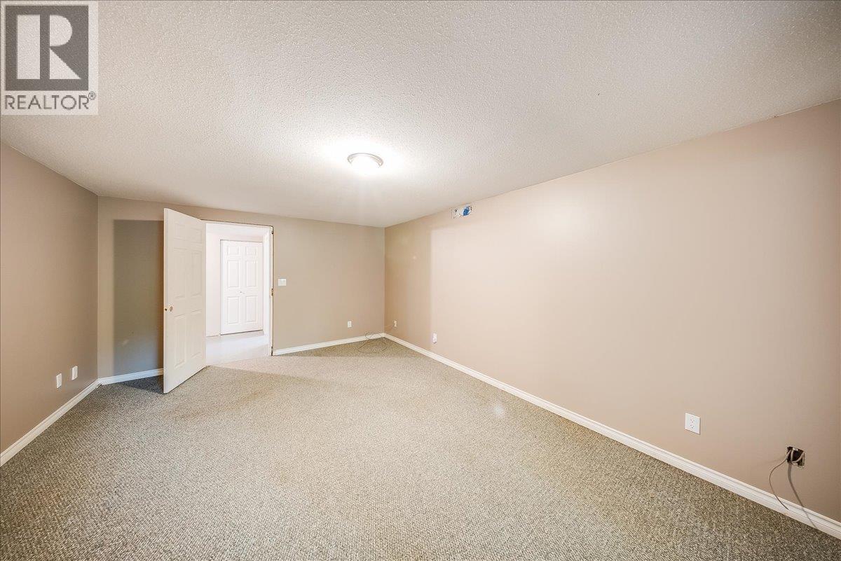 1325 Forest Road Property Photo 53