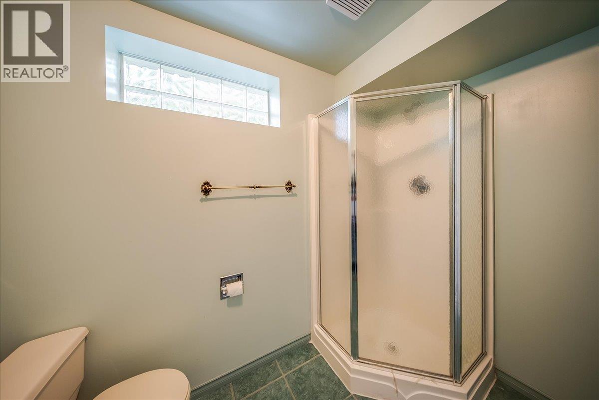 1325 Forest Road Property Photo 55