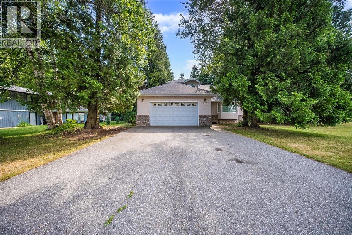 1325 Forest Road Property Photo 68