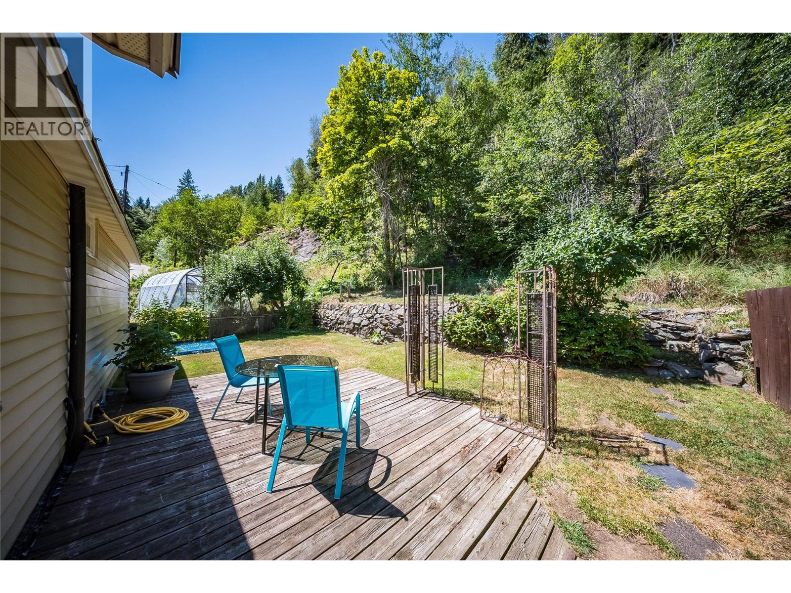 16 Hanna Drive Property Photo 8