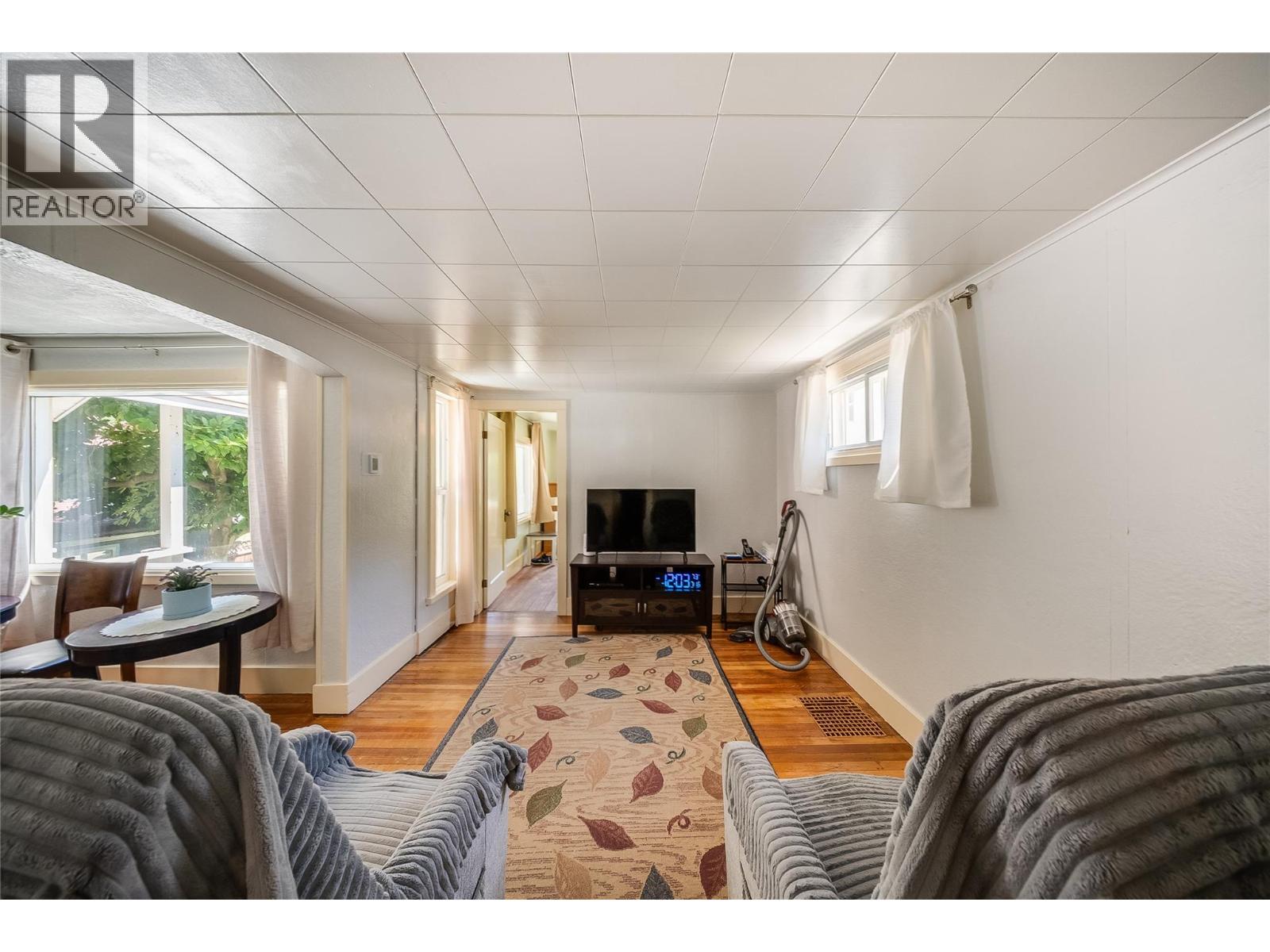 16 Hanna Drive Property Photo 16