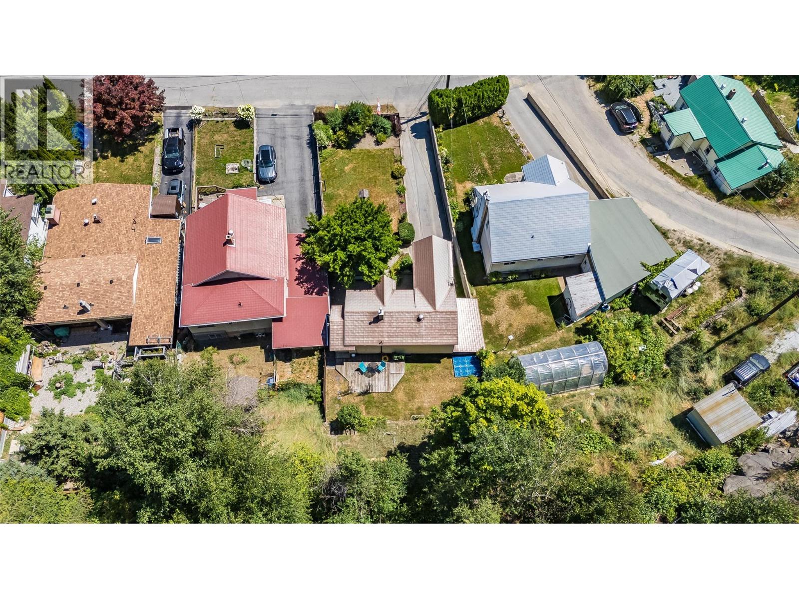 16 Hanna Drive Property Photo 37