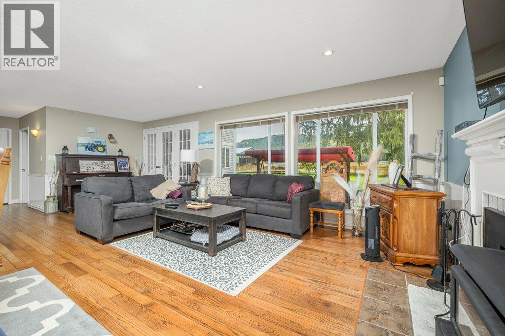128 Grindrod Westside Road Property Photo 39
