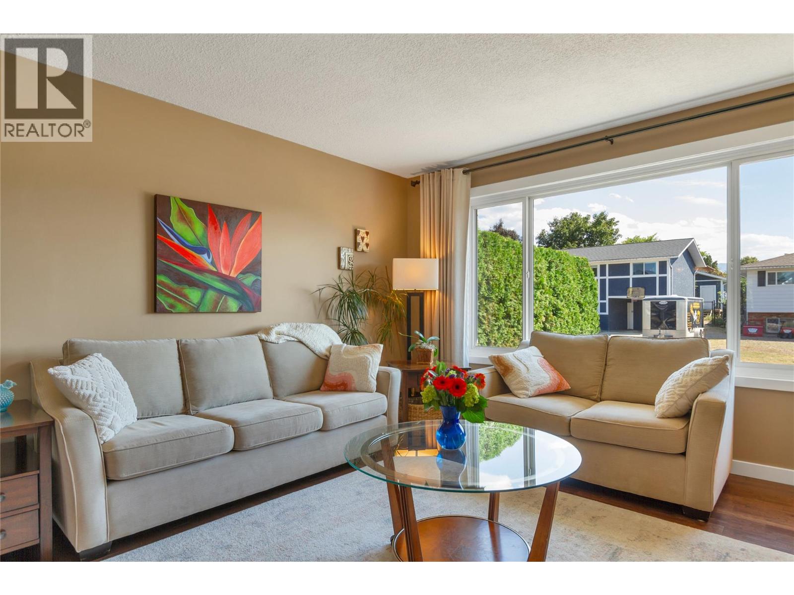 1303 41 Avenue Property Photo 14