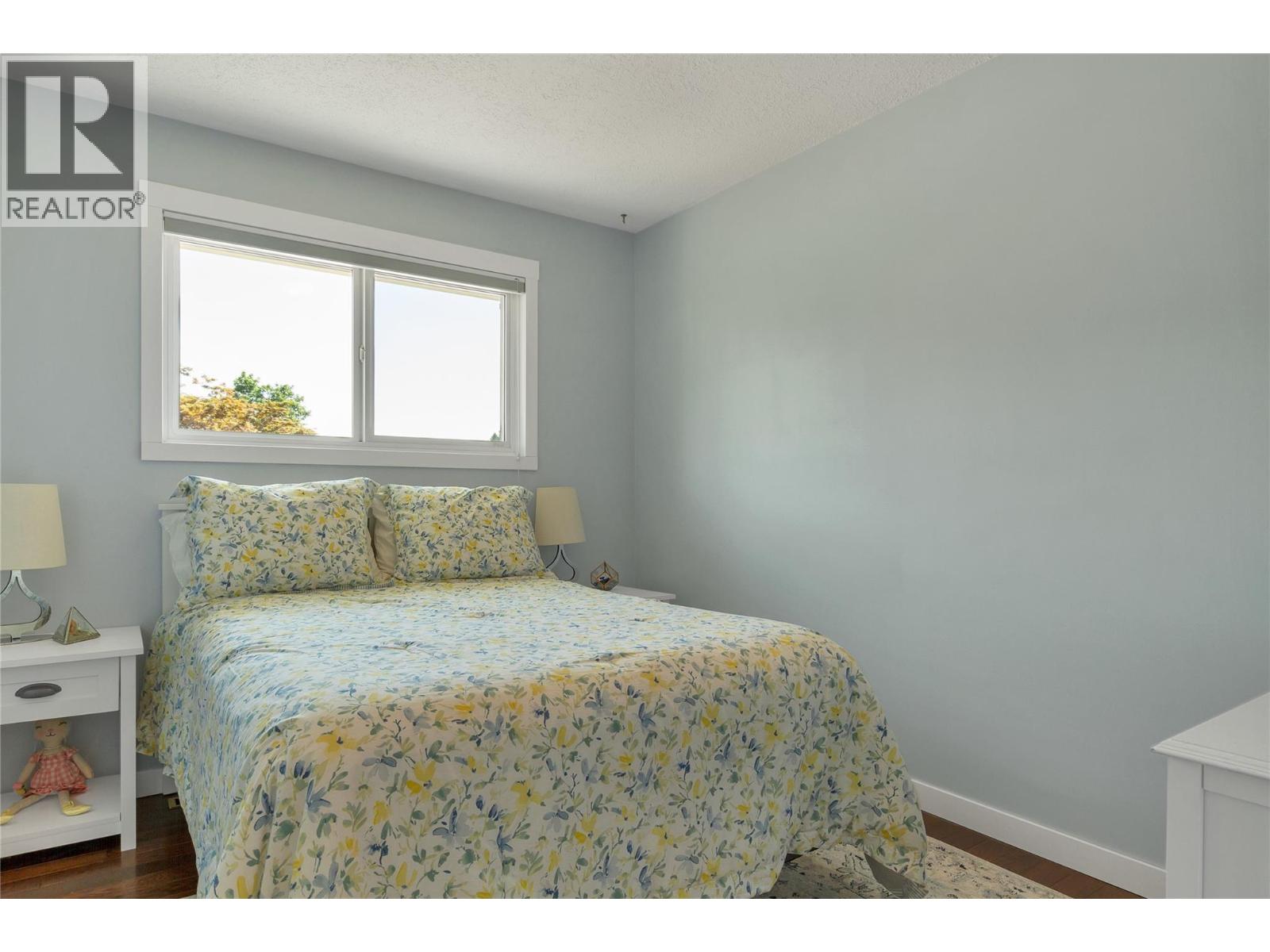 1303 41 Avenue Property Photo 28
