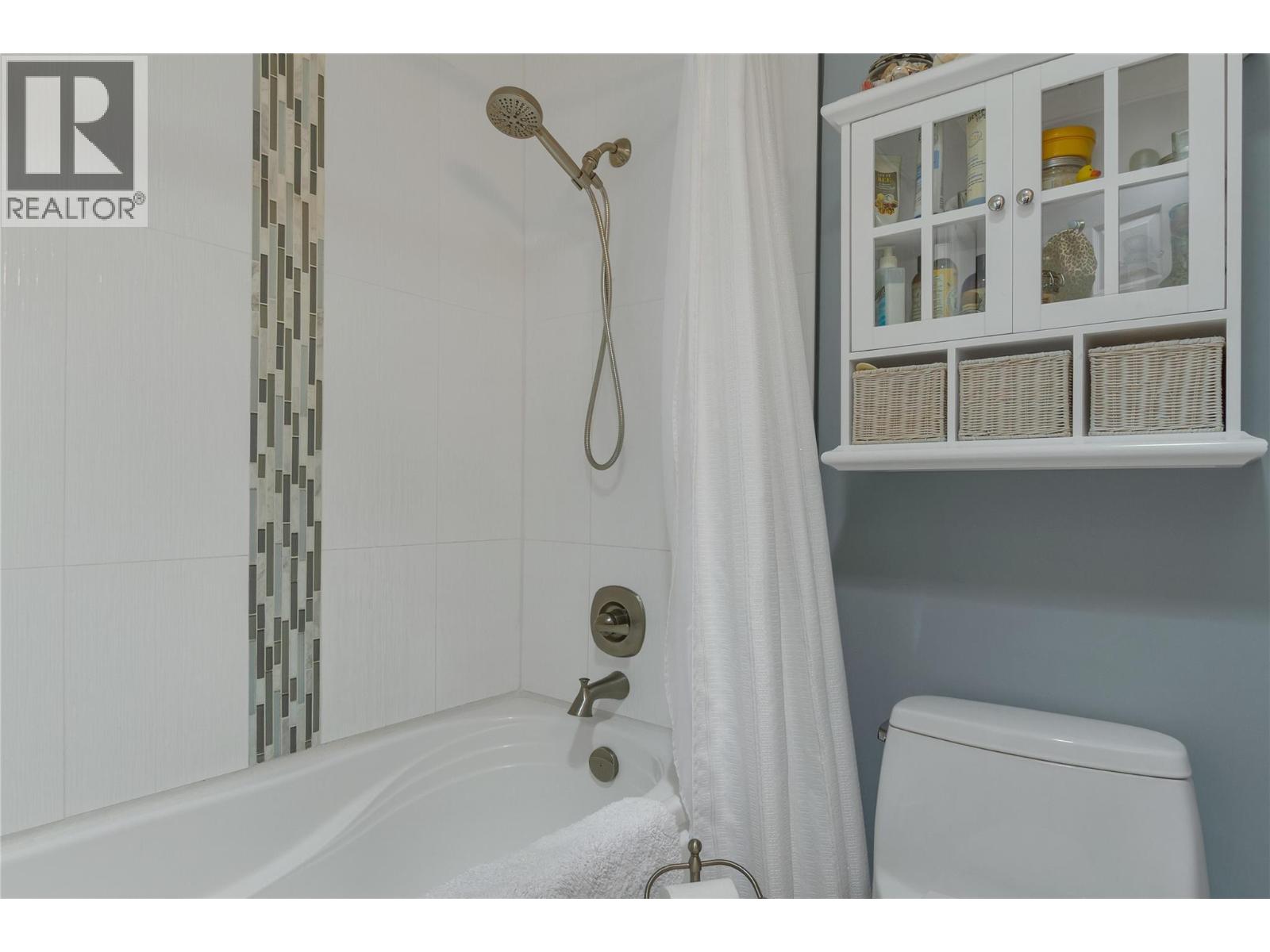 1303 41 Avenue Property Photo 31