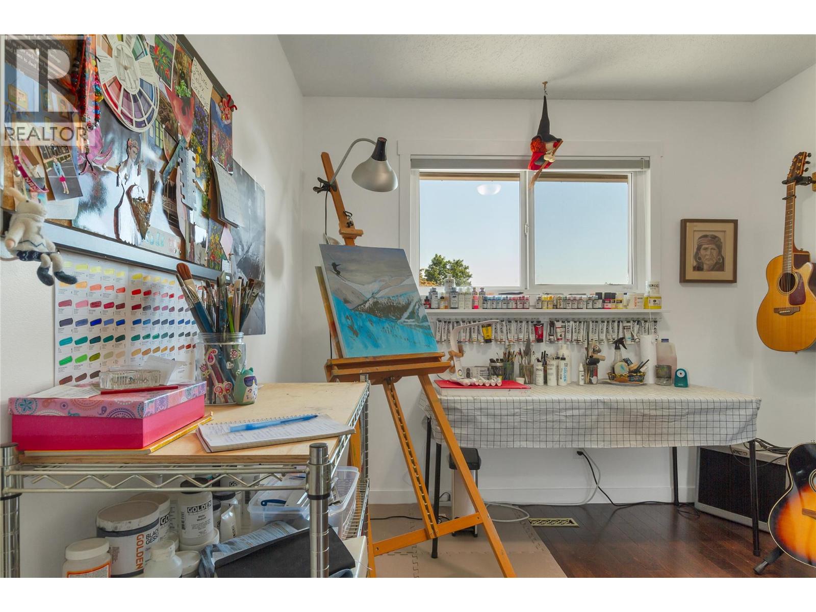 1303 41 Avenue Property Photo 36
